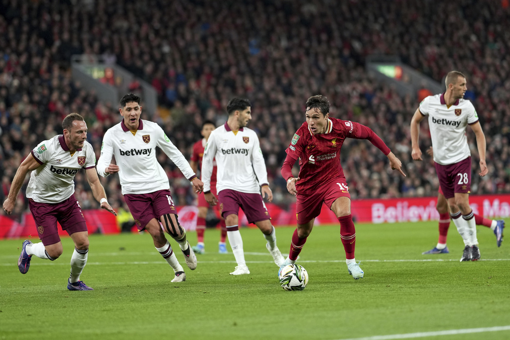 Liverpool vs West Ham: Pesta Gol Si Merah di Anfield