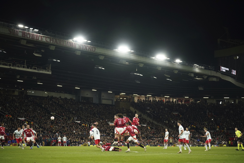 MU vs Twente: Mees Hilgers dkk Berhasil Jinakkan Old Trafford