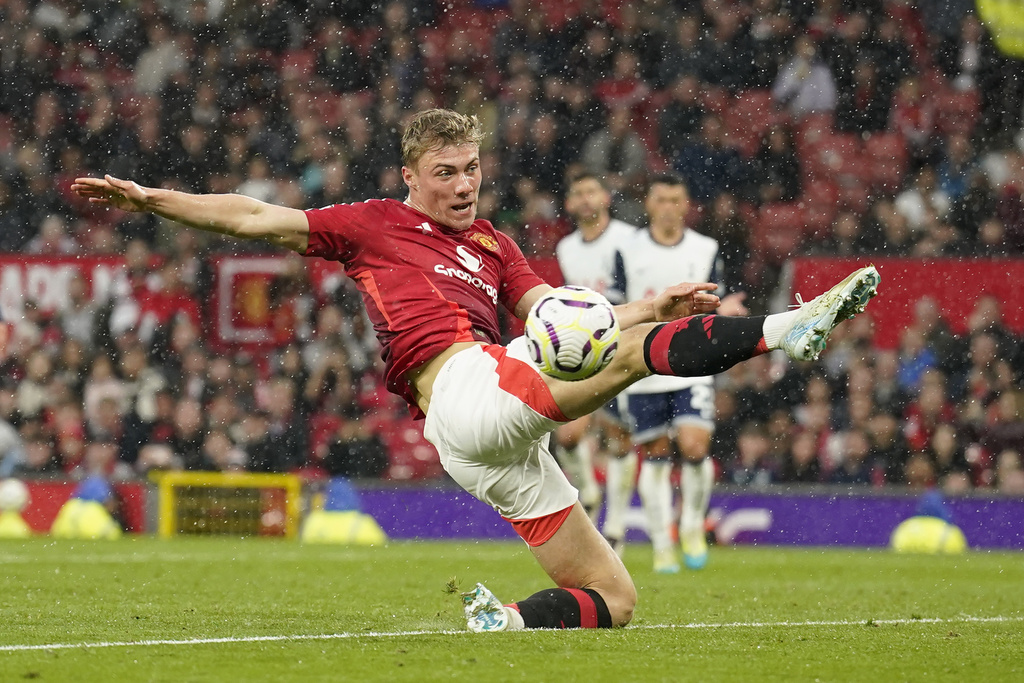 MU vs Spurs: Ketika Theatre of Dreams Berubah Jadi Theatre of Nightmare