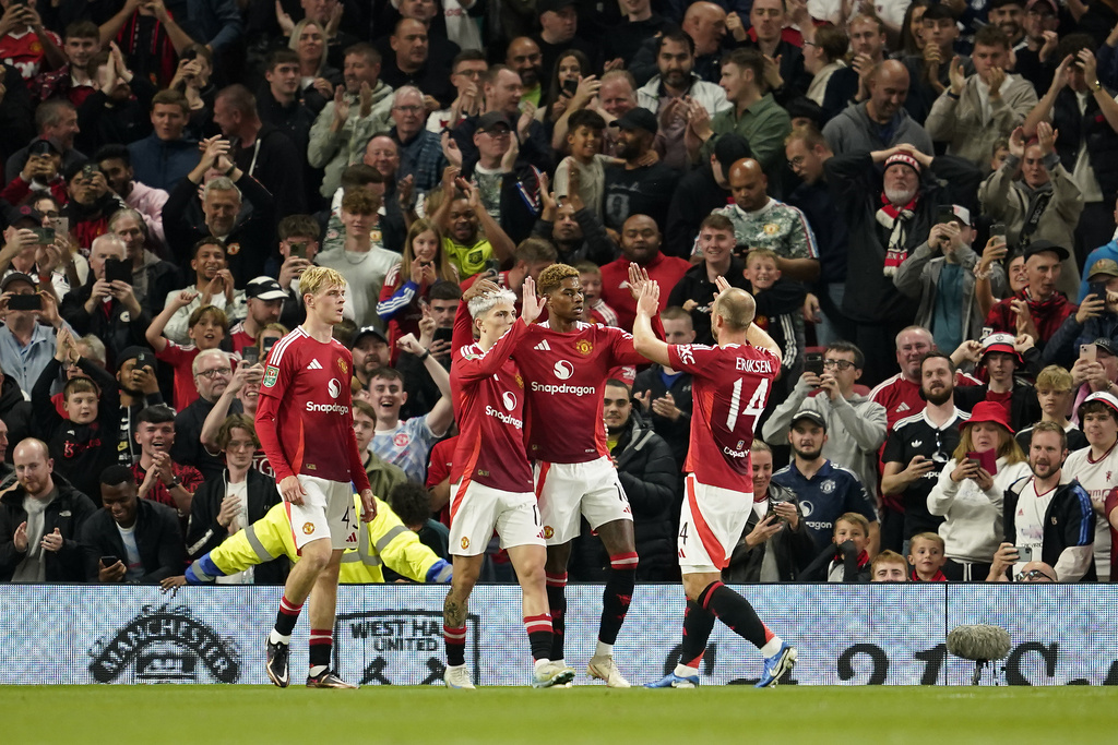 Pesta 7 Gol MU ke Gawang Barnsley, Ciee... Antony Cetak Gol Lho!