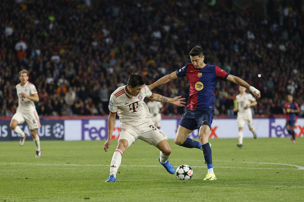 Barca Berpesta, Bayern Munchen Terpuruk di Posisi 23