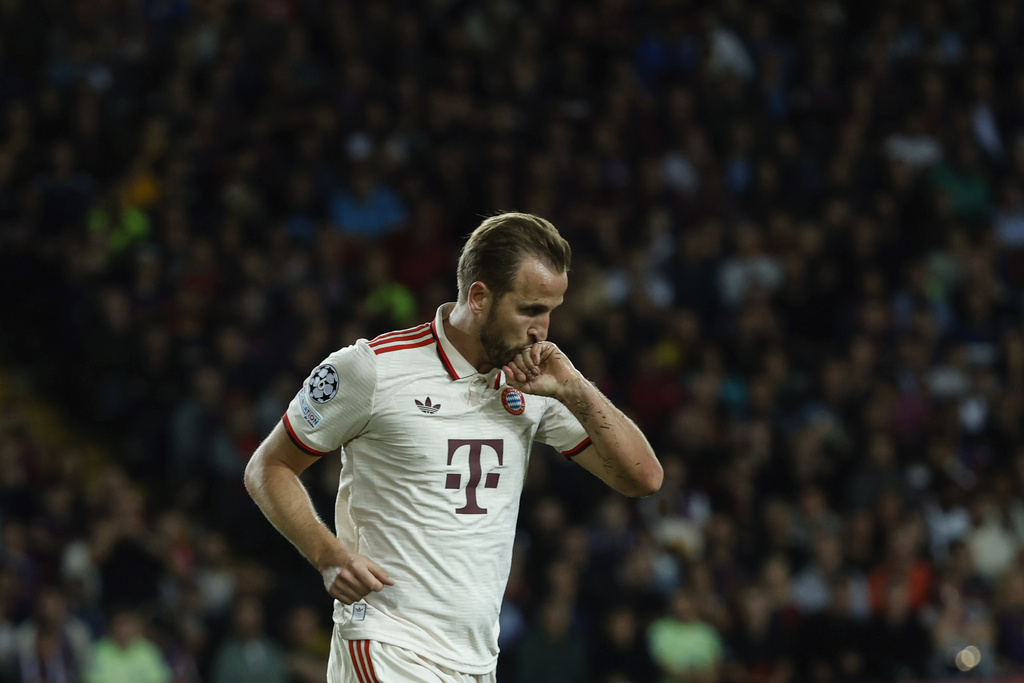 Barca Berpesta, Bayern Munchen Terpuruk di Posisi 23