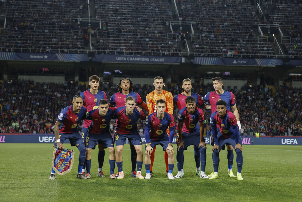 Barca Berpesta, Bayern Munchen Terpuruk di Posisi 23