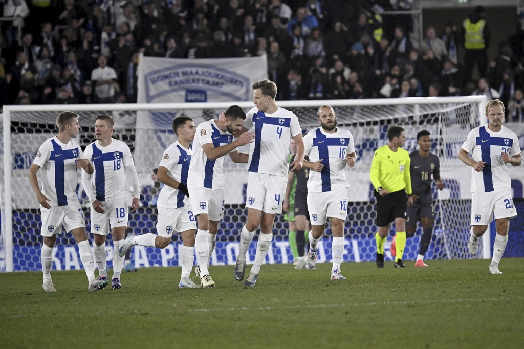 Finlandia vs Inggris: The Three Lions Terlalu Tangguh