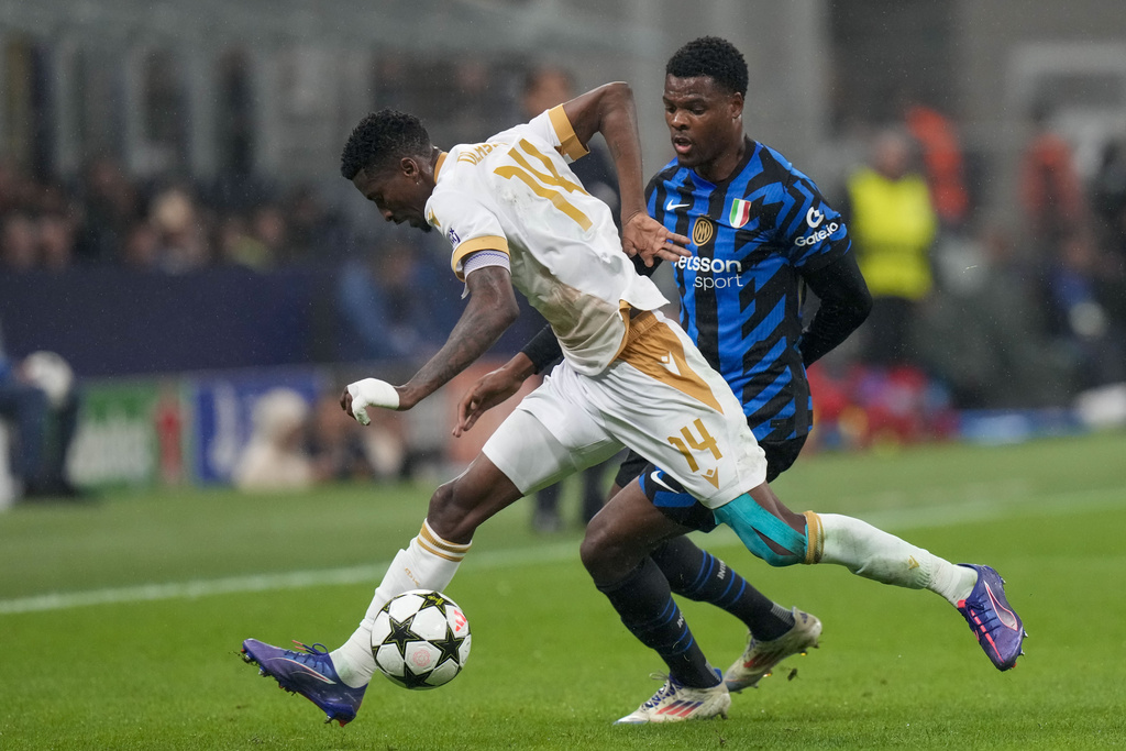 Nerazzurri Pesta Gol, Red Star Belgrade Tersakiti