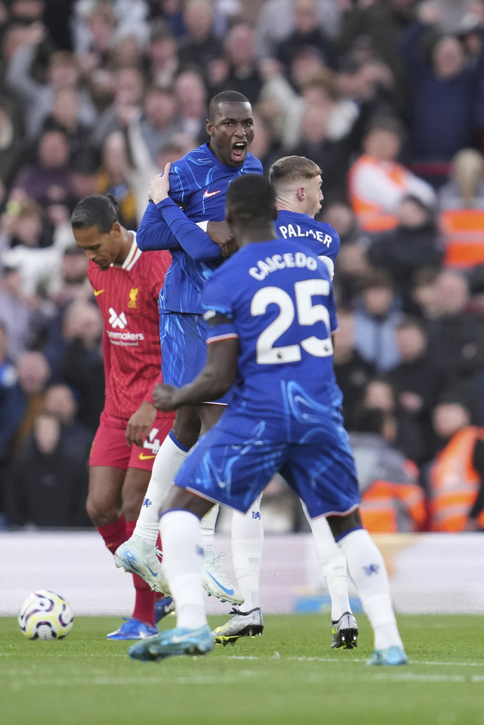 Liverpool vs Chelsea: Pertunjukan Mo Salah Menangkan The Reds 2-1