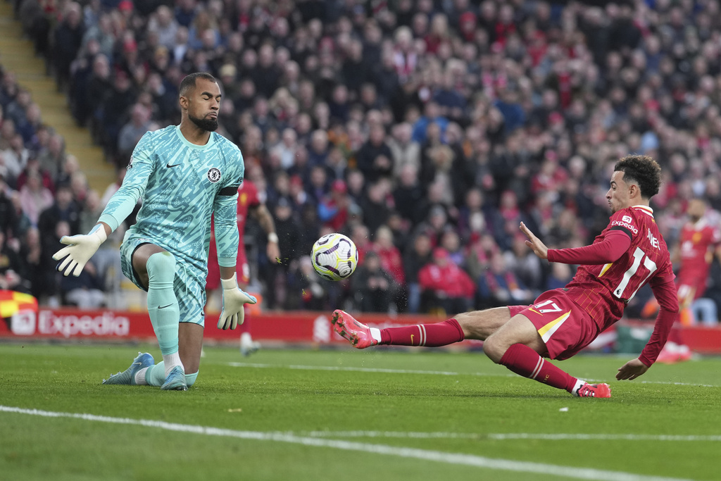 Liverpool vs Chelsea: Pertunjukan Mo Salah Menangkan The Reds 2-1