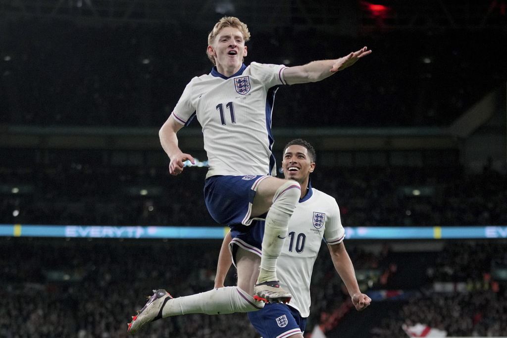 Pesta 5 Gol Inggris ke Gawang Rep Irlandia