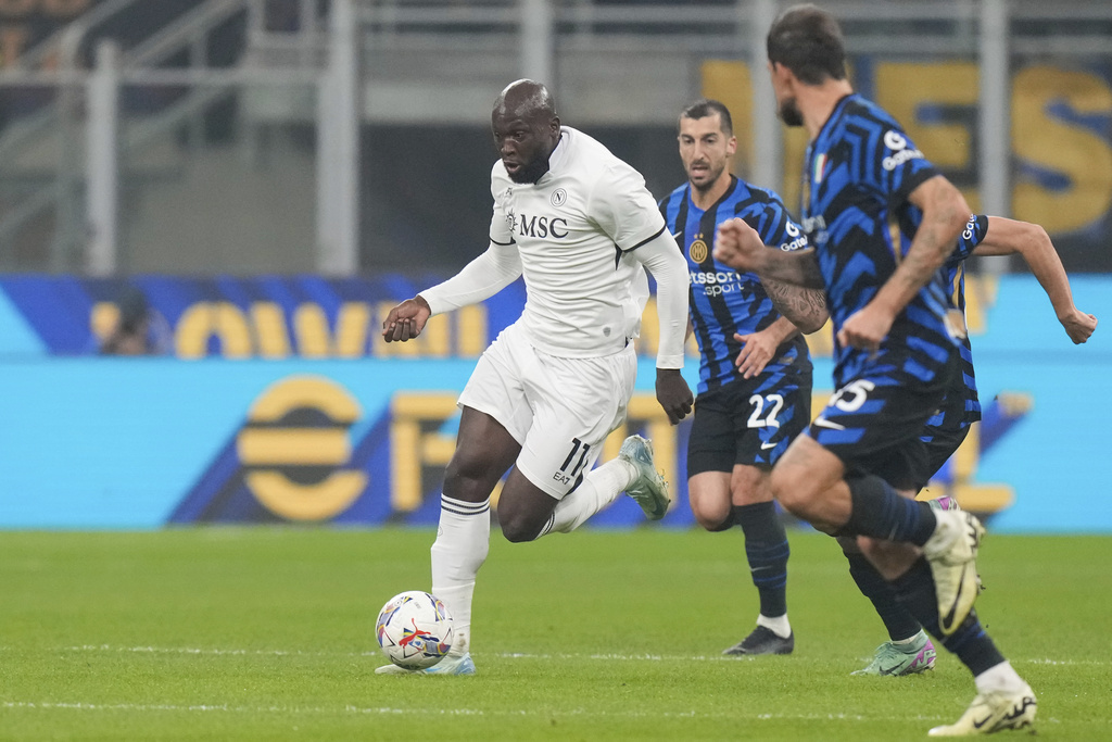 Inter Milan dan Napoli Berbagi Poin, Calhanoglu Gagal Penalti