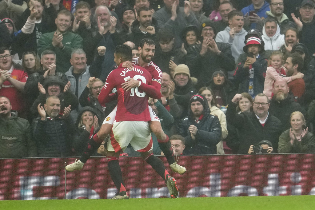 MU vs Leicester: Persembahan Tiga Poin Terakhir Ruud van Nistelrooy