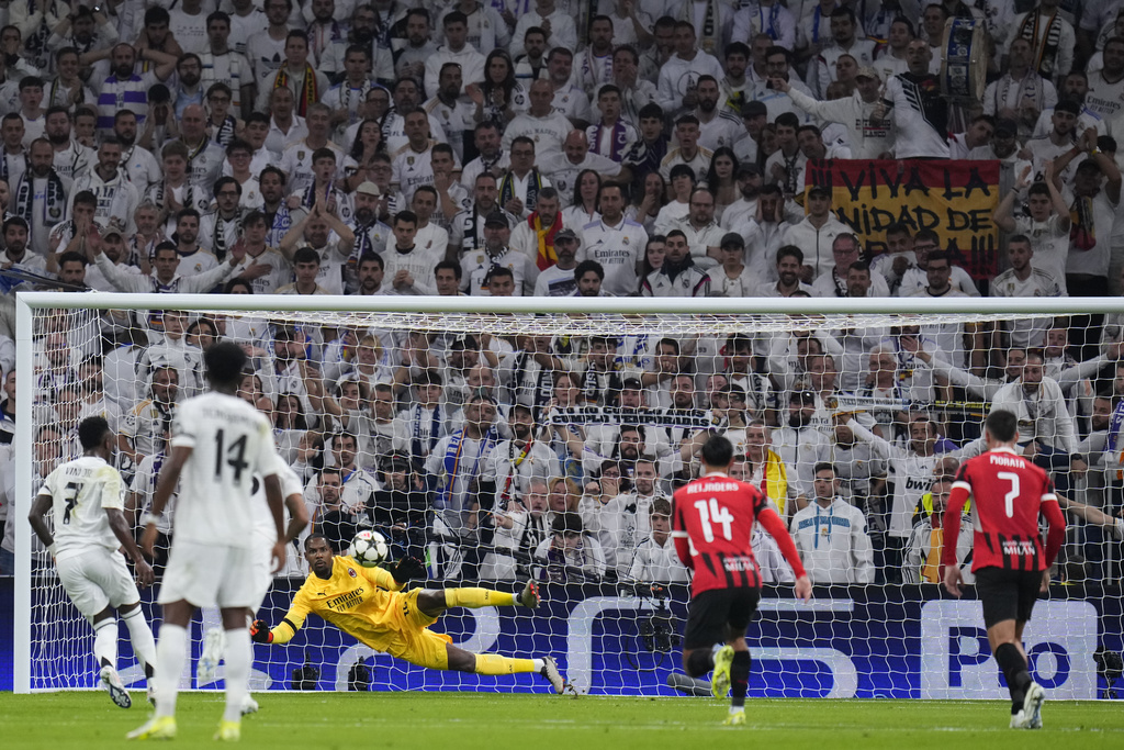 Pesta AC Milan di Markas Real Madrid