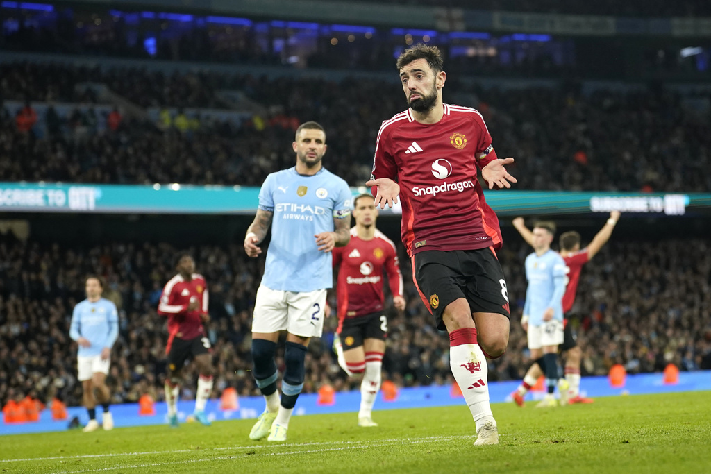 Man City vs MU: Manchester is Red Man City vs MU: Manchester is Red