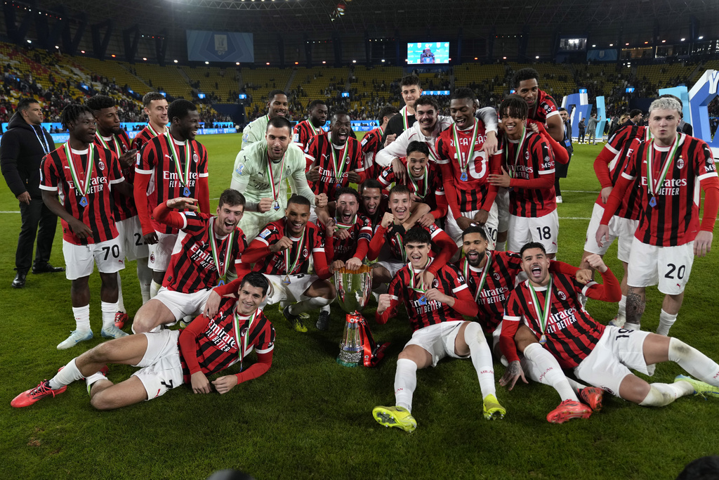 Selebrasi AC Milan Usai Juara Supercoppa Italiana 2024