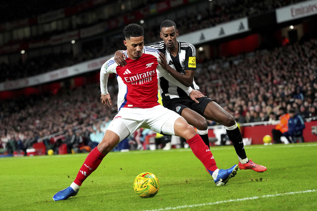 Arsenal vs Newcastle: Leg Pertama Semifinal Carabao Cup Milik The Magpies