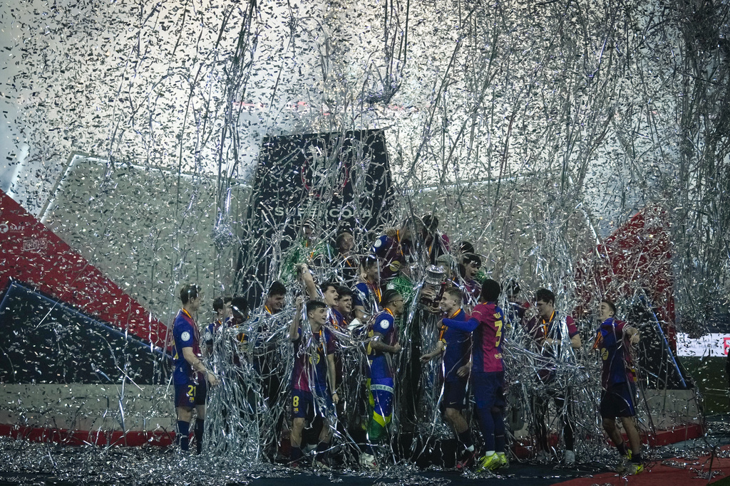 Madrid vs Barcelona di Supercopa de Espana: Senyum Blaugrana!
