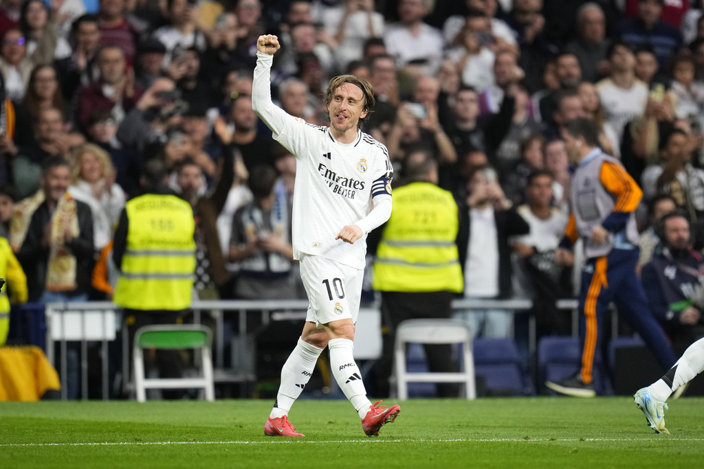 Luka Modric Gemilang, Real Madrid Menang