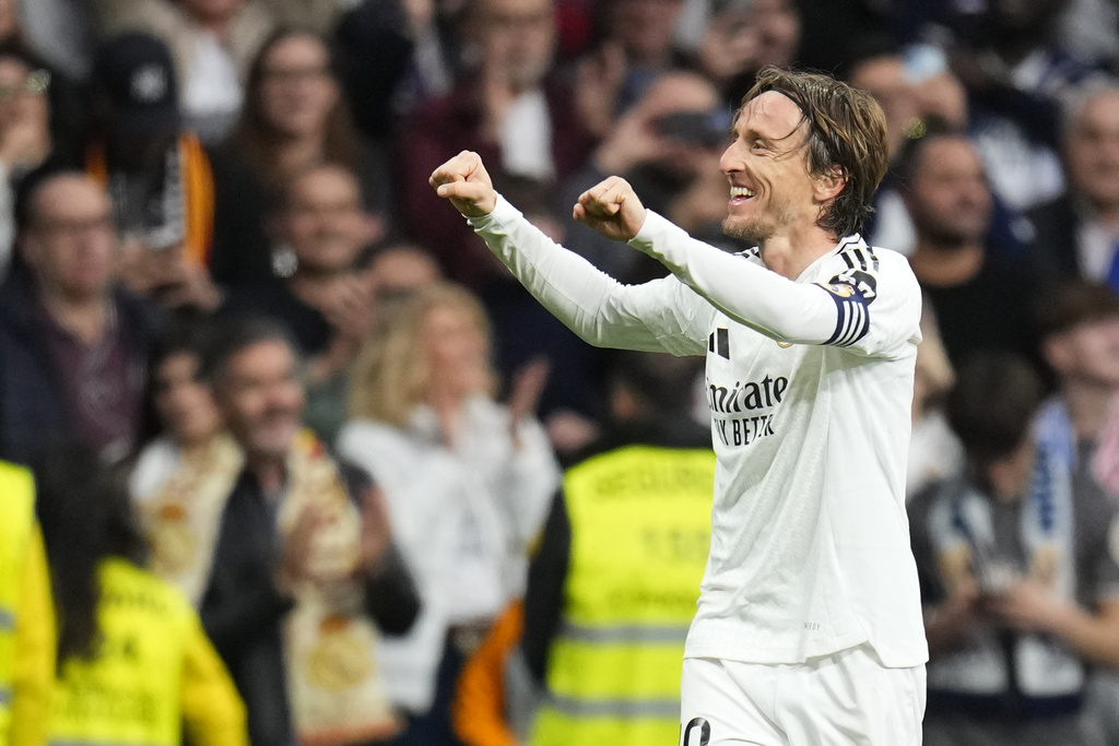 Luka Modric Gemilang, Real Madrid Menang