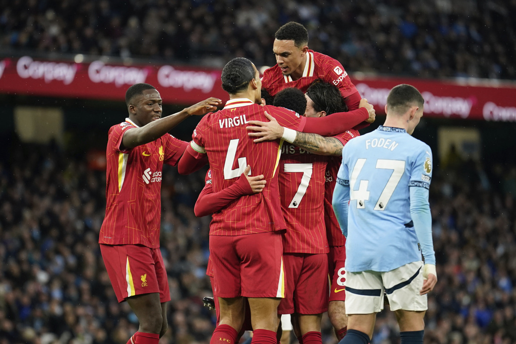 Man City vs Liverpool: Pesta Si Merah di Etihad dan Pucuk yang Dingin