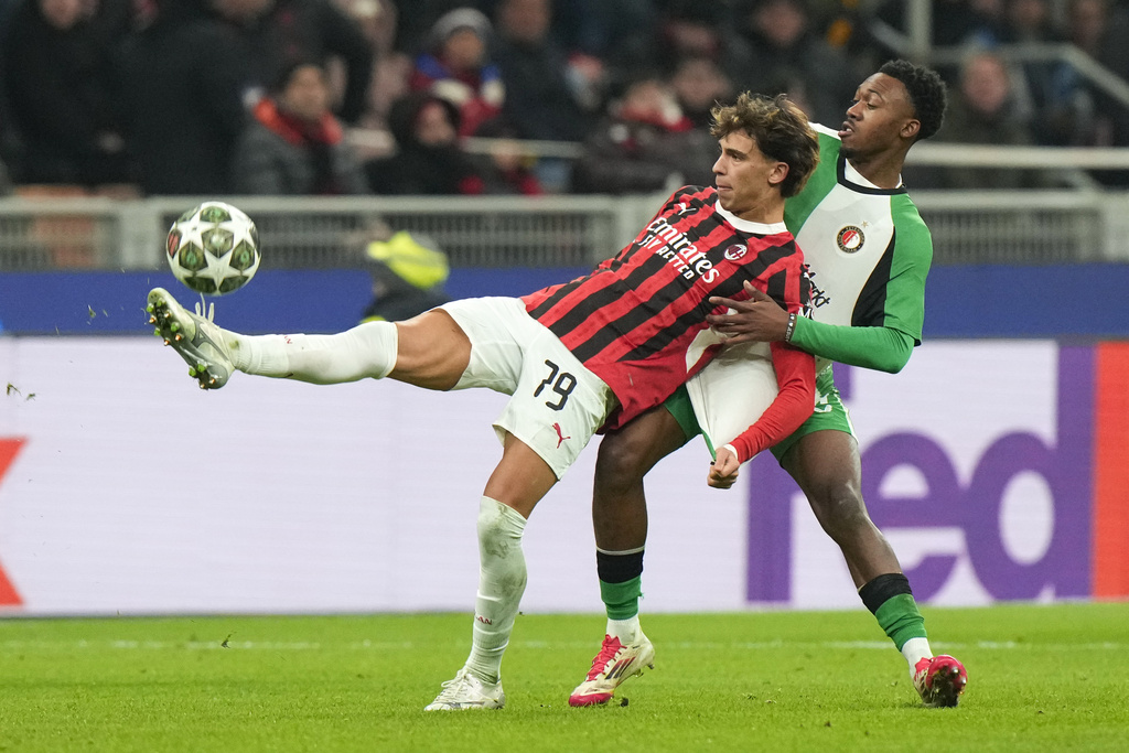 Euforia Feyenoord, Tangis Milan di San Siro