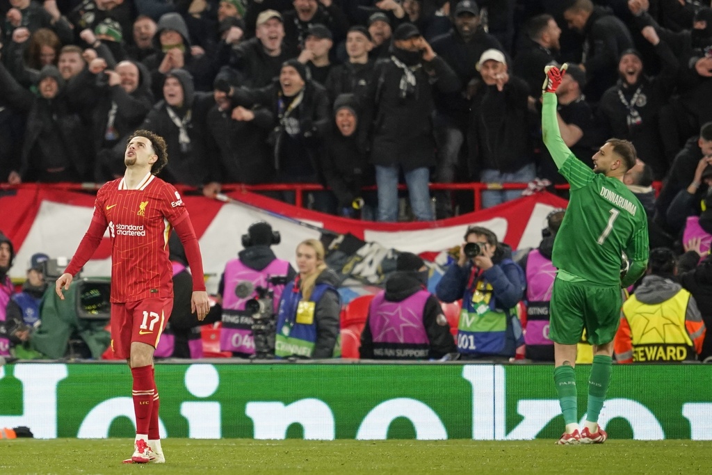 PSG Singkirkan Liverpool dan Berpesta di Anfield