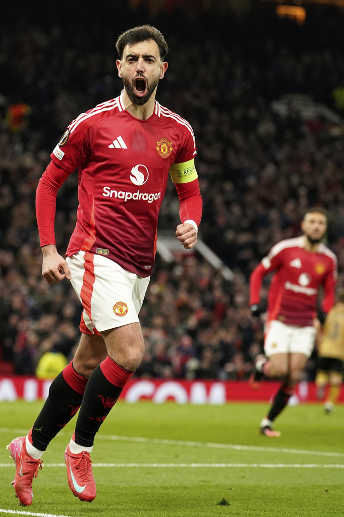 Hattrick Bruno Fernandes Antar MU ke Perempat Final Liga Europa