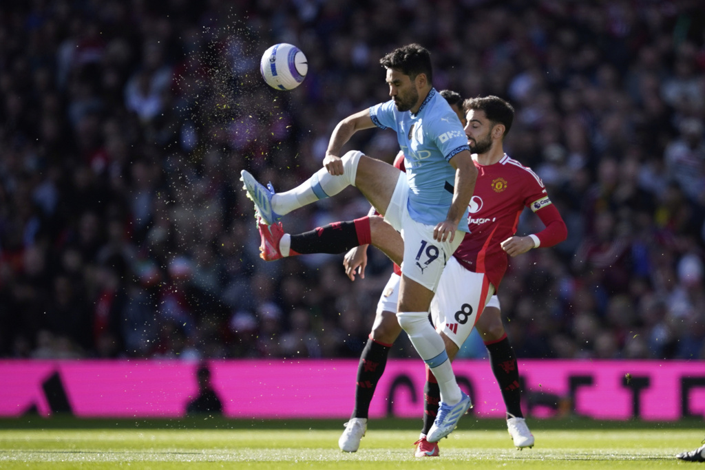 Derby Manchester: Hampa Gol di Old Trafford