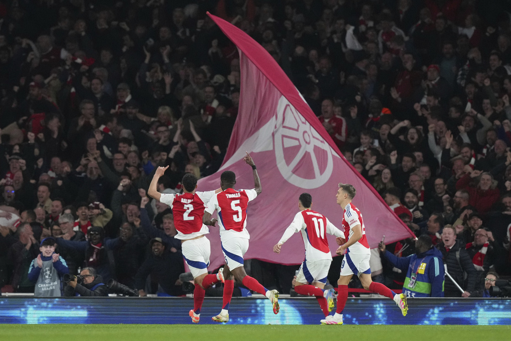 Arsenal Obok-obok Real Madrid