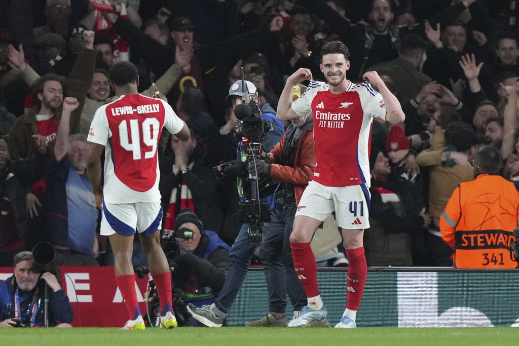 Arsenal Obok-obok Real Madrid