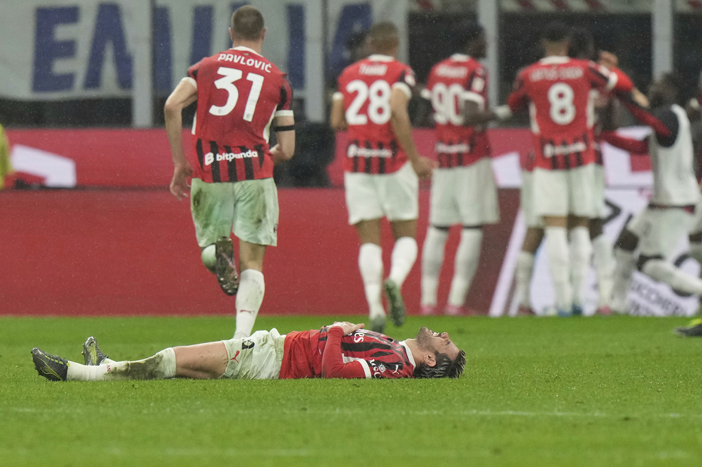 Milan Pupus Mimpi Treble Inter Milan