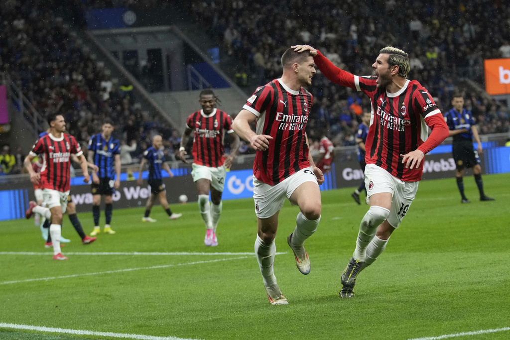 Milan Pupus Mimpi Treble Inter Milan