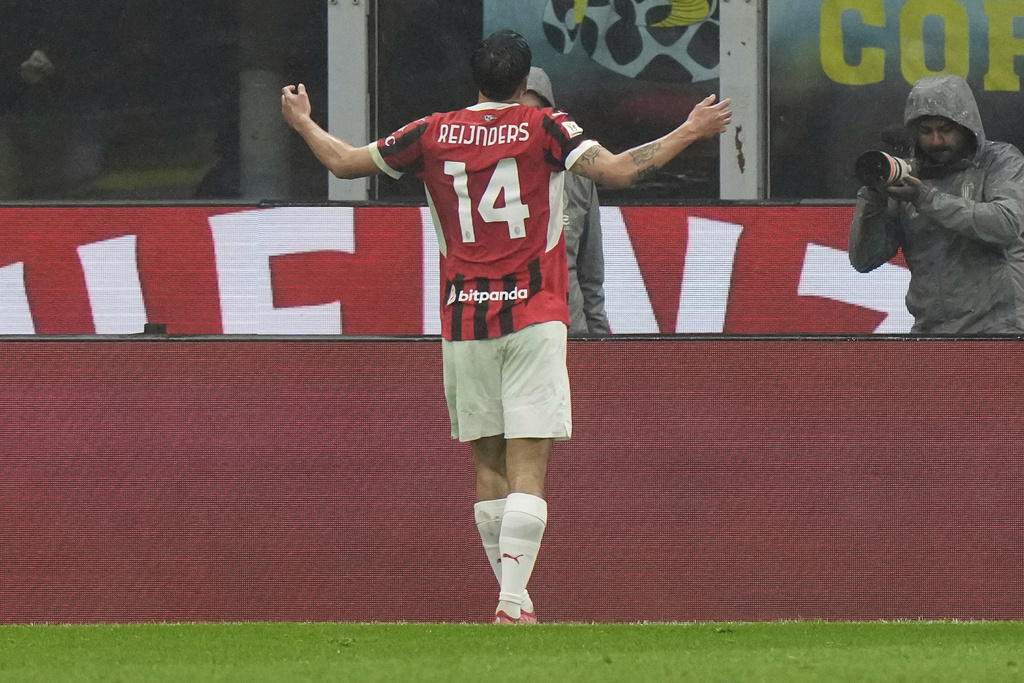 Milan Pupus Mimpi Treble Inter Milan