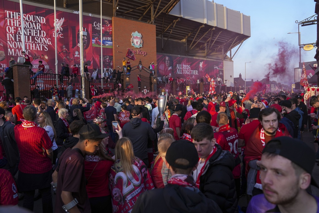 Pesta di Anfield, Liverpool Kunci Juara Premier League 2024-2025