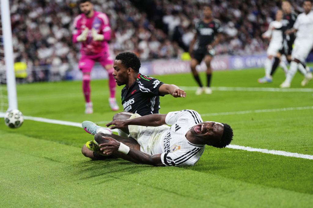 Pesta Arsenal dan Tangis Madrid di Bernabeu