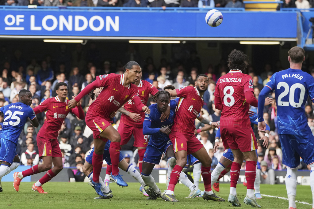 Chelsea vs Liverpool: The Blues Gembira, The Reds Merana 