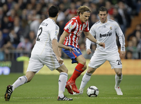 Diego Martin Forlan Corazo