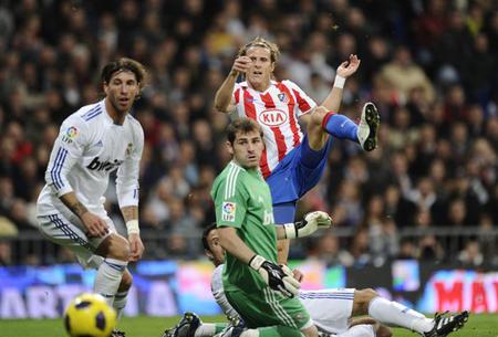 Diego Martin Forlan Corazo