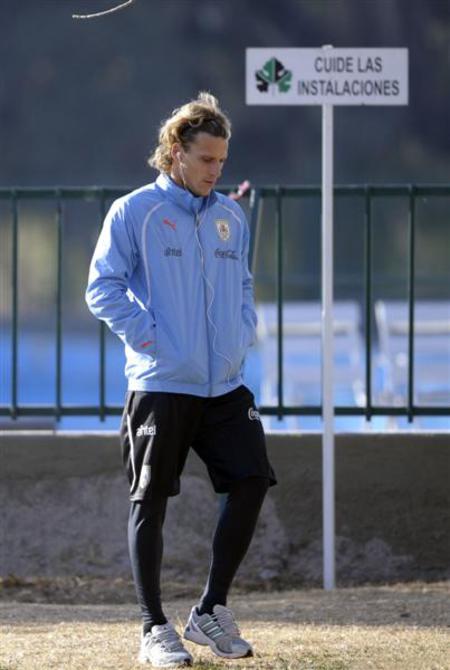 Diego Martin Forlan Corazo