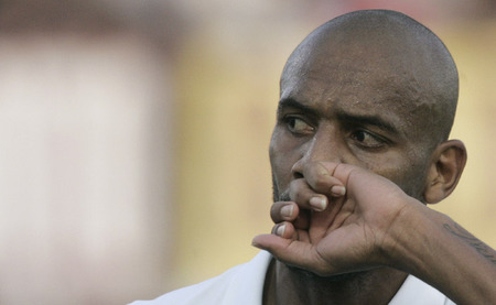 Maicon Douglas Sisenando