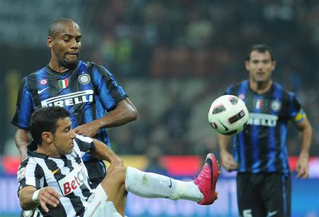 Maicon Douglas Sisenando