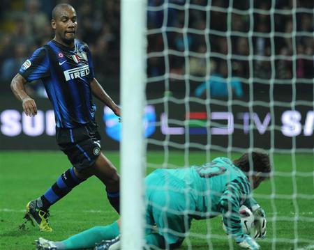 Maicon Douglas Sisenando