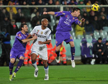 Maicon Douglas Sisenando
