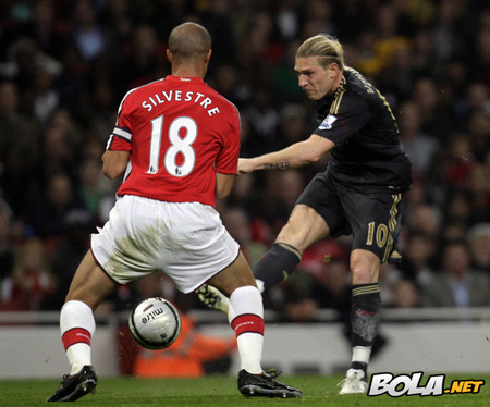 Mikael Samy Silvestre