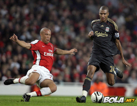 Mikael Samy Silvestre