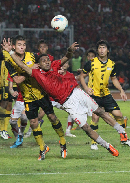 Titus Jhon Londouw Bonai