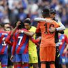 Aksi Hangat Thomas Tuchel, Peluk Pemainnya usai Singkirkan Crystal Palace di Semifinal FA Cup Aksi Hangat Thomas Tuchel, Peluk Pemainnya usai Singkirkan Crystal Palace di Semifinal FA Cup