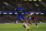 West Ham Pecundangi Chelsea di Stamford Bridge