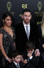 Messi Raih Ballon d'Or 2019