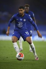 Chelsea Hantam Watford 3-0 Chelsea Hantam Watford 3-0