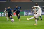 Real Madrid Pecundangi Inter Milan 2-0 Real Madrid Pecundangi Inter Milan 2-0