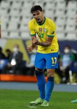 Lucas Paqueta Bawa Brasil ke Final Copa America 2021